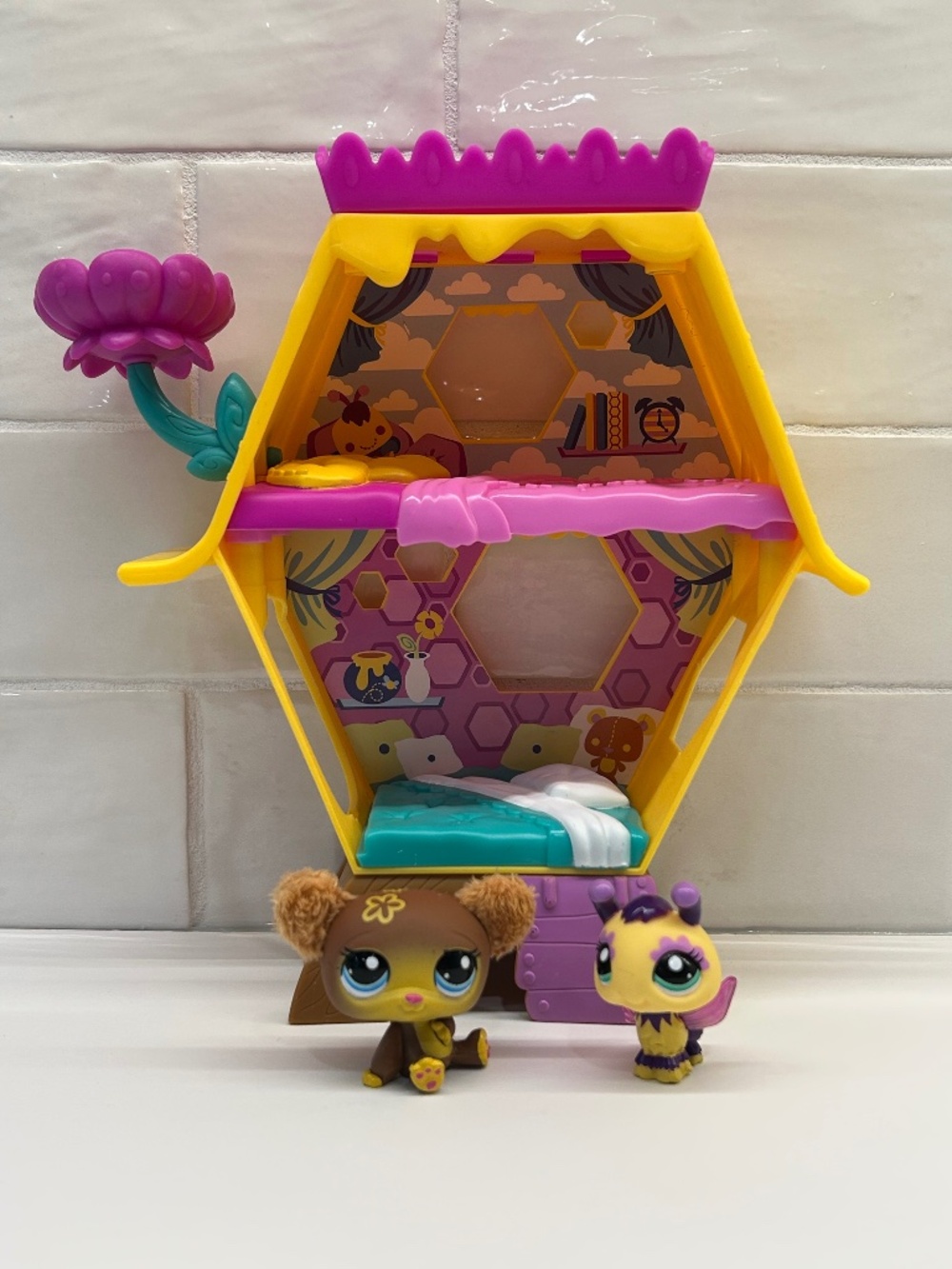 Littlest Pet Shop 2012 Honey Hideaway Playset Near Complete Rare (ZZ28)